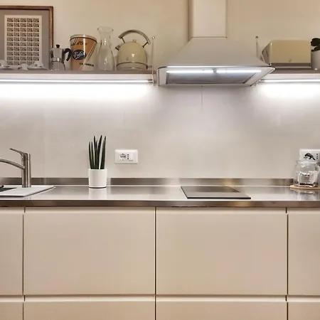 Casa Saba Trieste Luxury Apartment 아파트 *